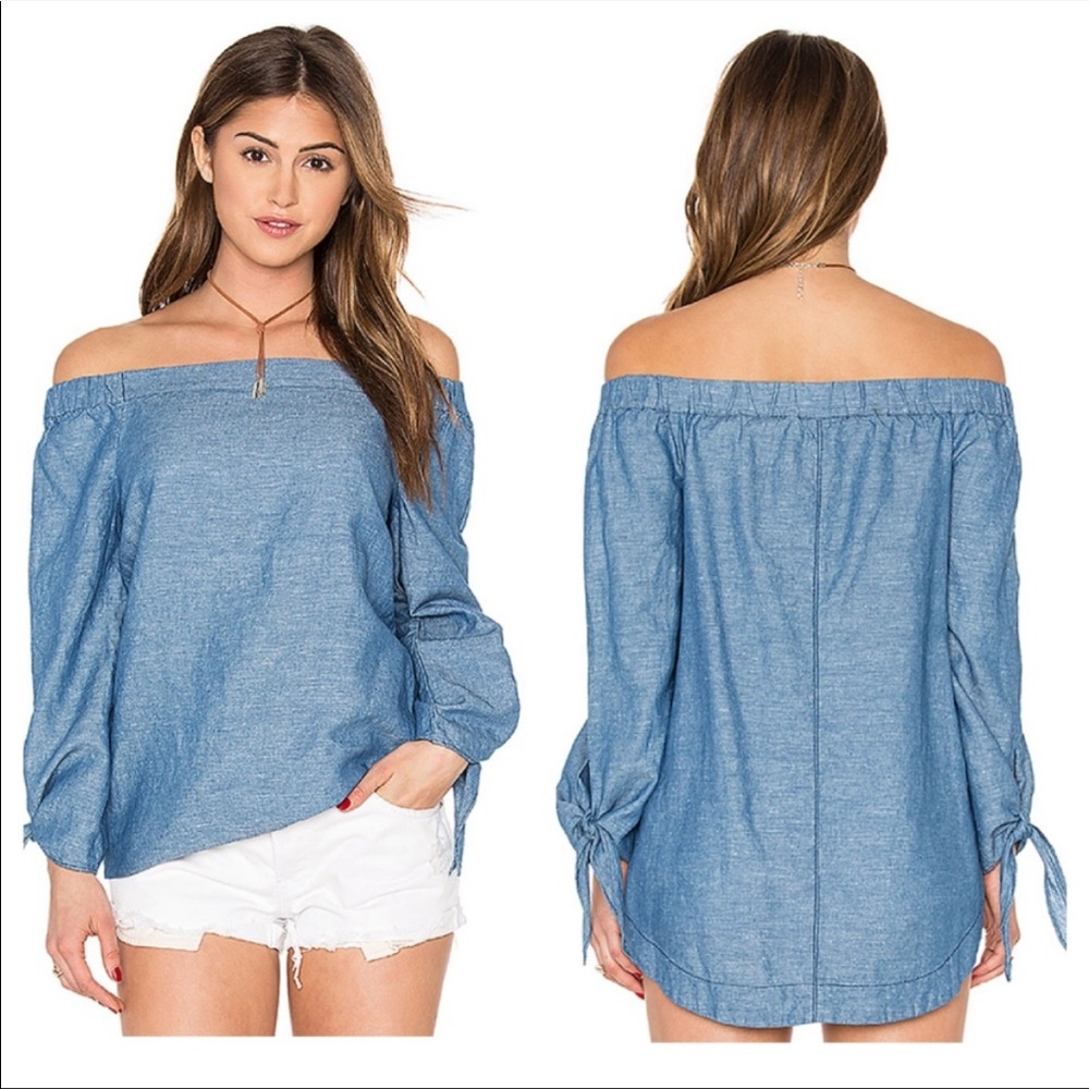 Free People Show some Shoulder Chambray Top